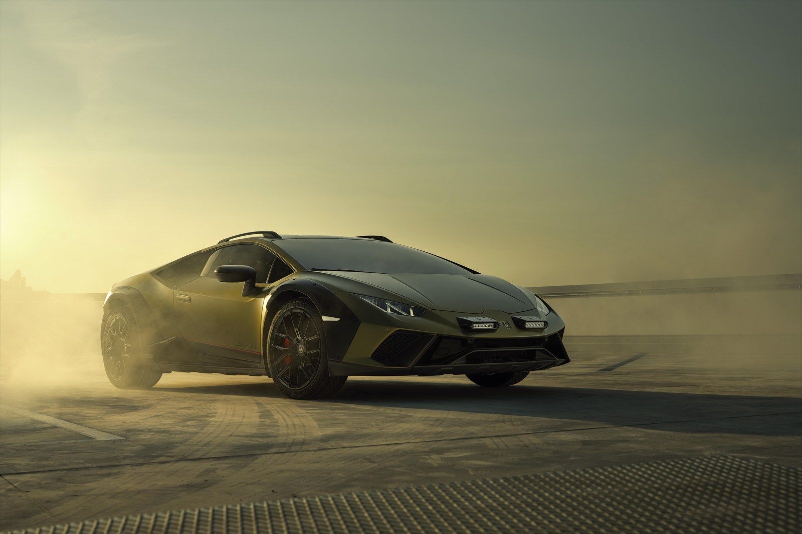 写真：Automobili Lamborghini