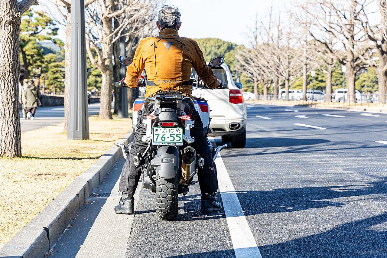 BMWモトラッドのGSシリーズの最新作「R1300GSアドベンチャー」（写真：三木宏章）