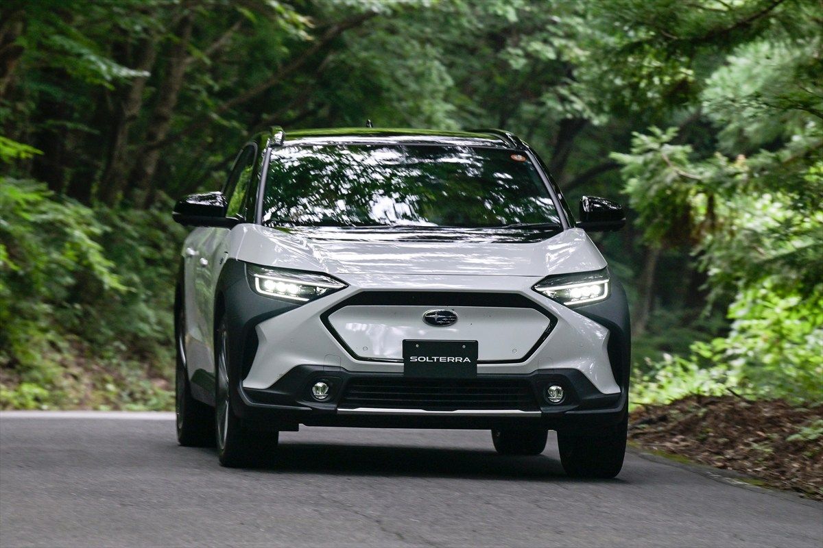 スバル ソルテラ改良型（写真：SUBARU）