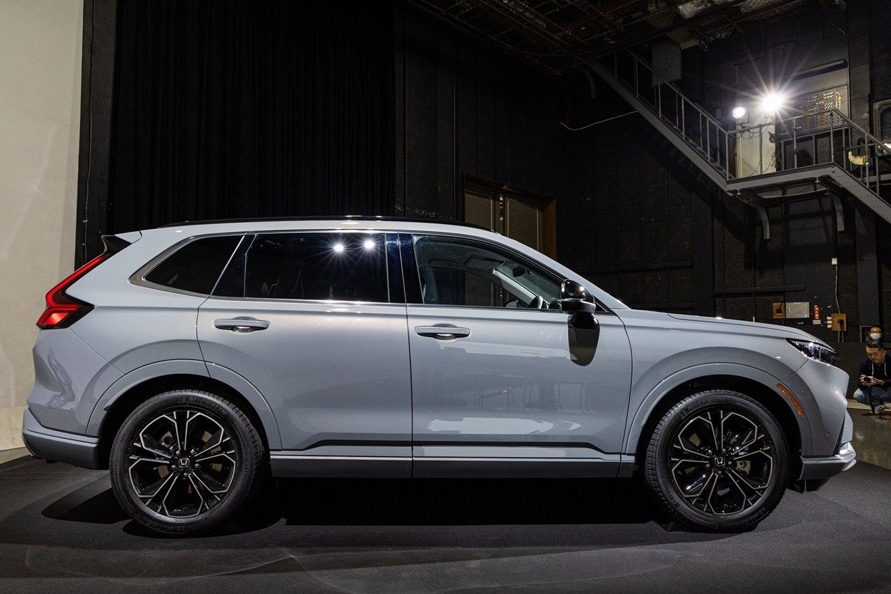 ホンダ新型「CR-V e:HEV」（写真：三木 宏章）