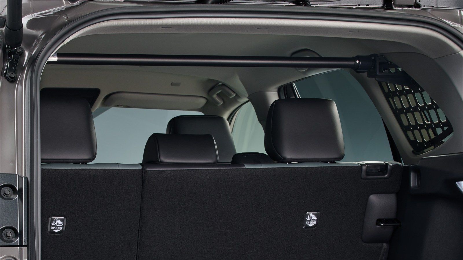 6代目トヨタ「RAV4」（写真：トヨタ自動車）