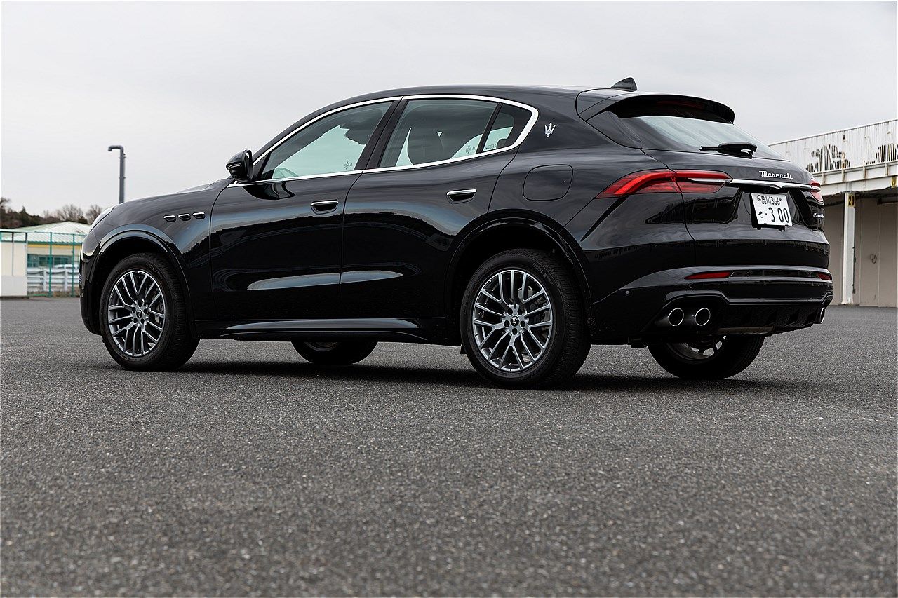 マセラティ「グレカーレ エッセンツァ」（写真：三木 宏章）