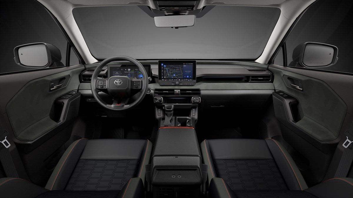 トヨタ RAV4（写真：トヨタ自動車）