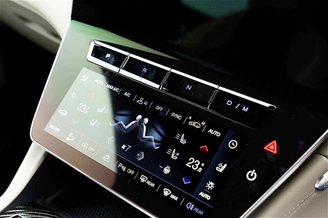 マセラティ「グレカーレ トロフェオ」（写真：三木 宏章）