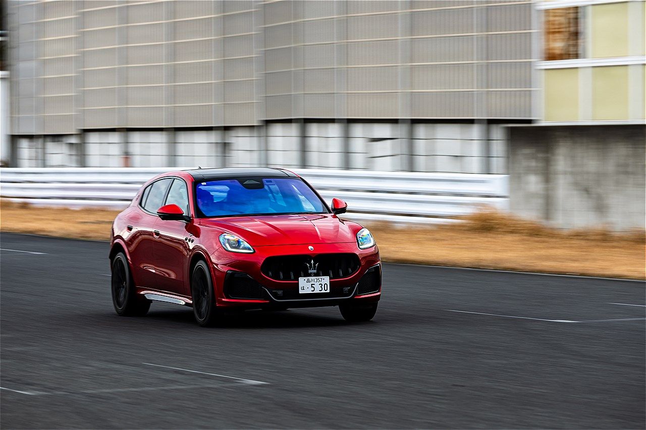 マセラティ「グレカーレ トロフェオ」（写真：三木 宏章）