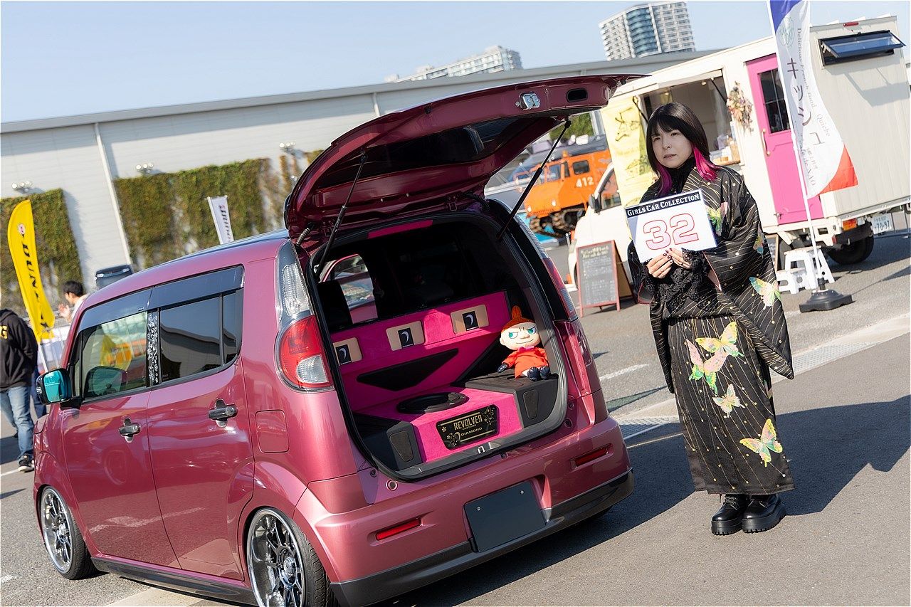 「GIRLS CAR COLLECTION × Japan Mobility Show 2025」の様子（写真：三木 宏章）