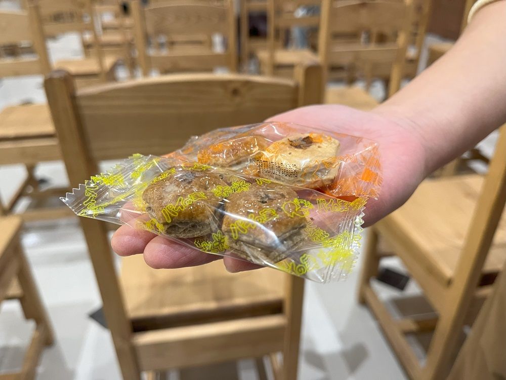 出来立てのパイの実も試食できる（写真：編集部撮影）