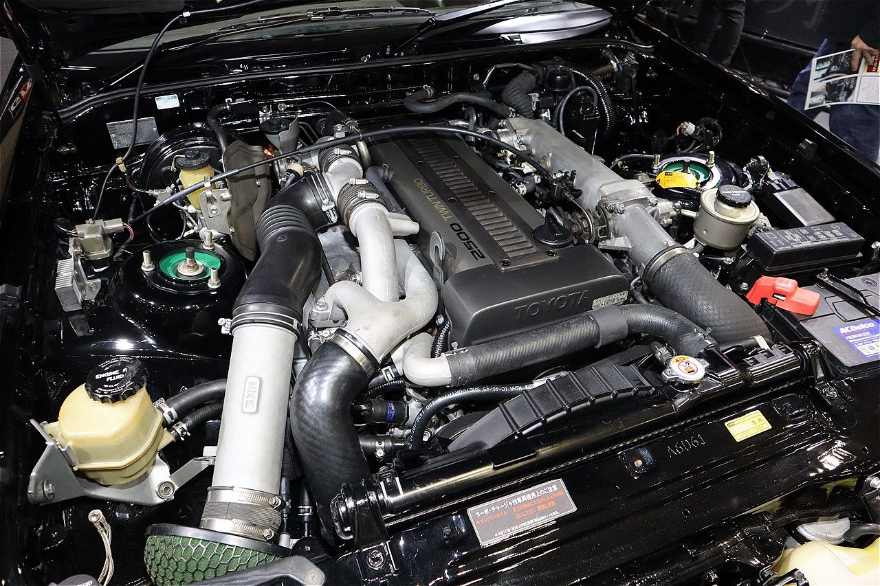 トヨタのA70型「スープラ」（筆者撮影）
