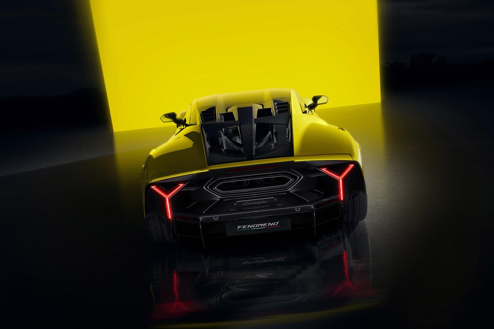 Lamborghini Fenomeno（写真：Lamborghini）