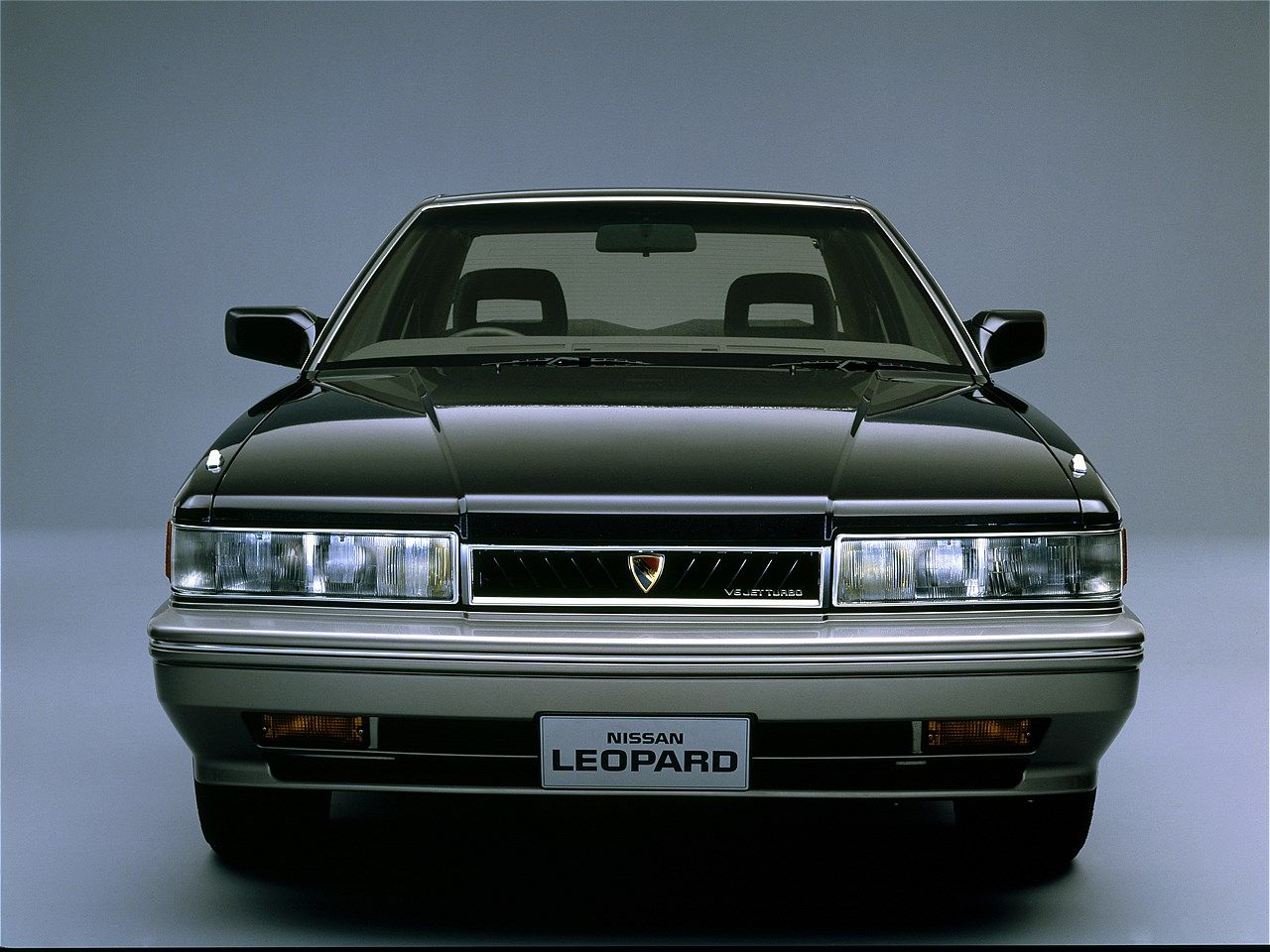日産の2代目「レパード」（写真：日産自動車）