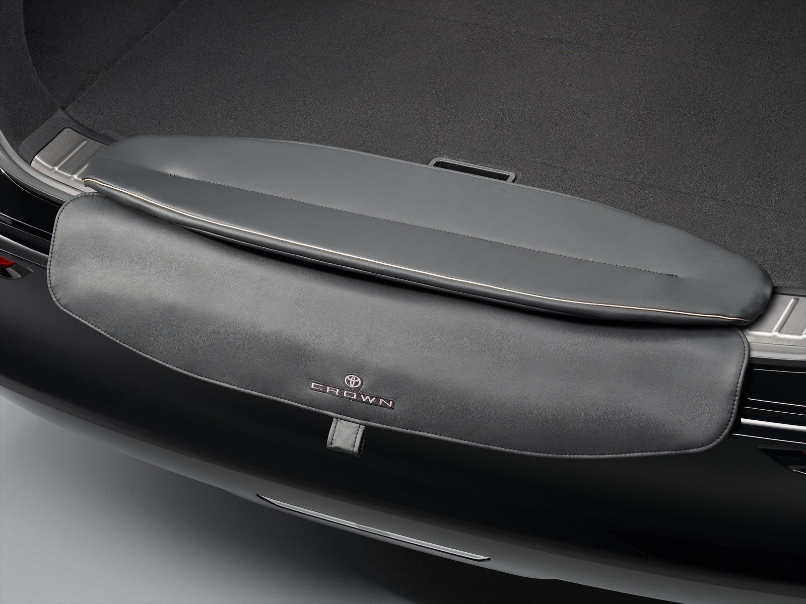 クラウン エステート（写真：トヨタ自動車）