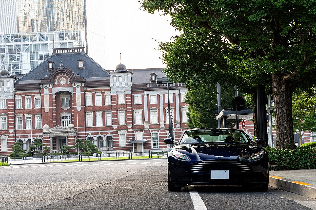 アストンマーティン「DB11」（写真：三木 宏章）