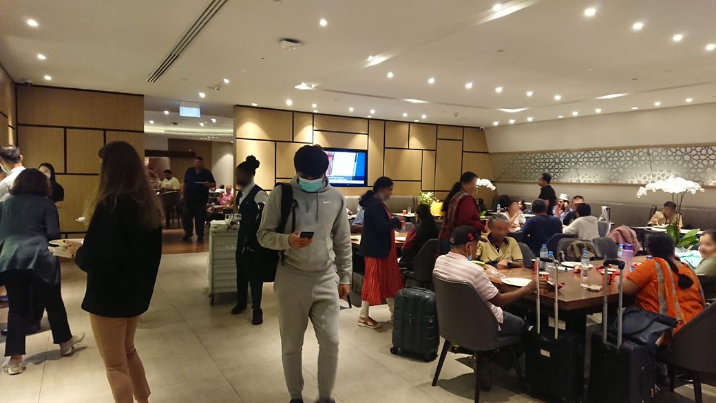 アラブ首長国連邦・アブダビのラウンジ（筆者撮影）