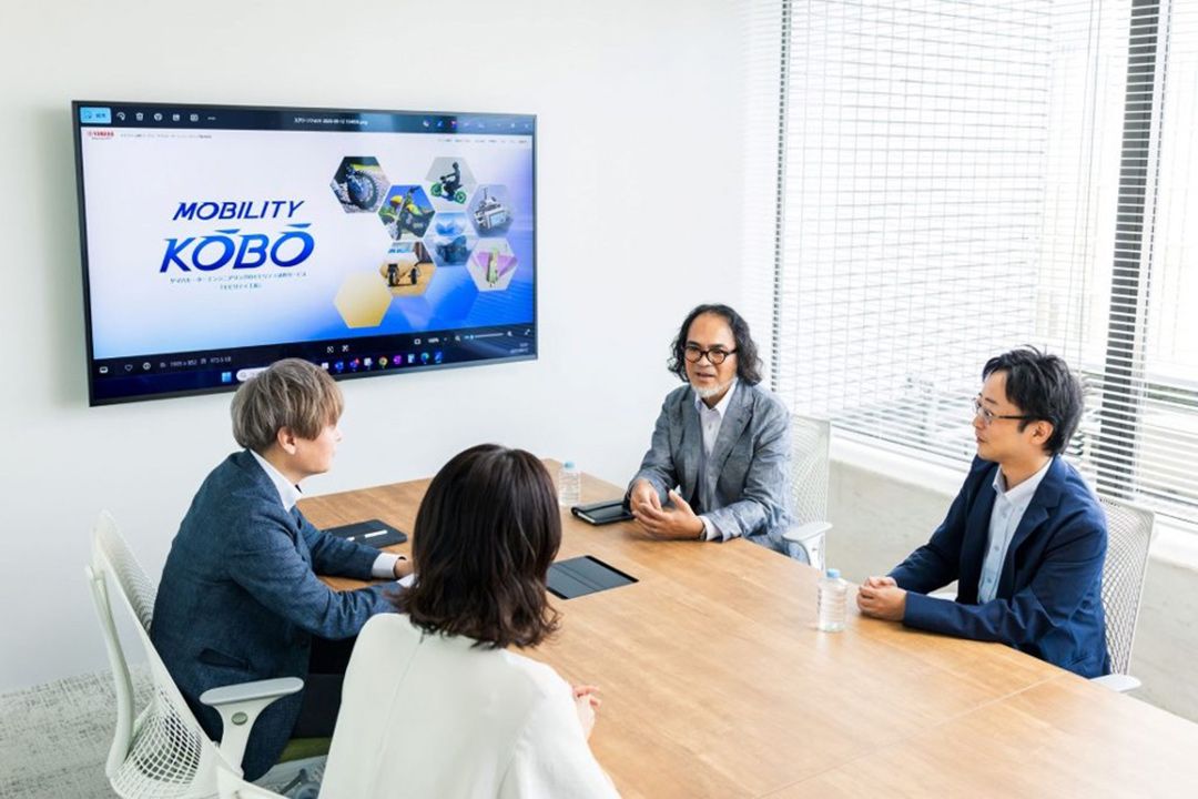 マーケットワン・ジャパン代表 山田 理英子氏、ヤマハモーターエンジニアリング 事業企画推進部 部長 永田 一氏、ヤマハモーターエンジニアリング 事業企画推進部 技術外販グループ グループリーダー 佐藤 卓氏、ヤマハモーターエンジニアリング 先行技術開発部 部長 松枝 秀樹氏