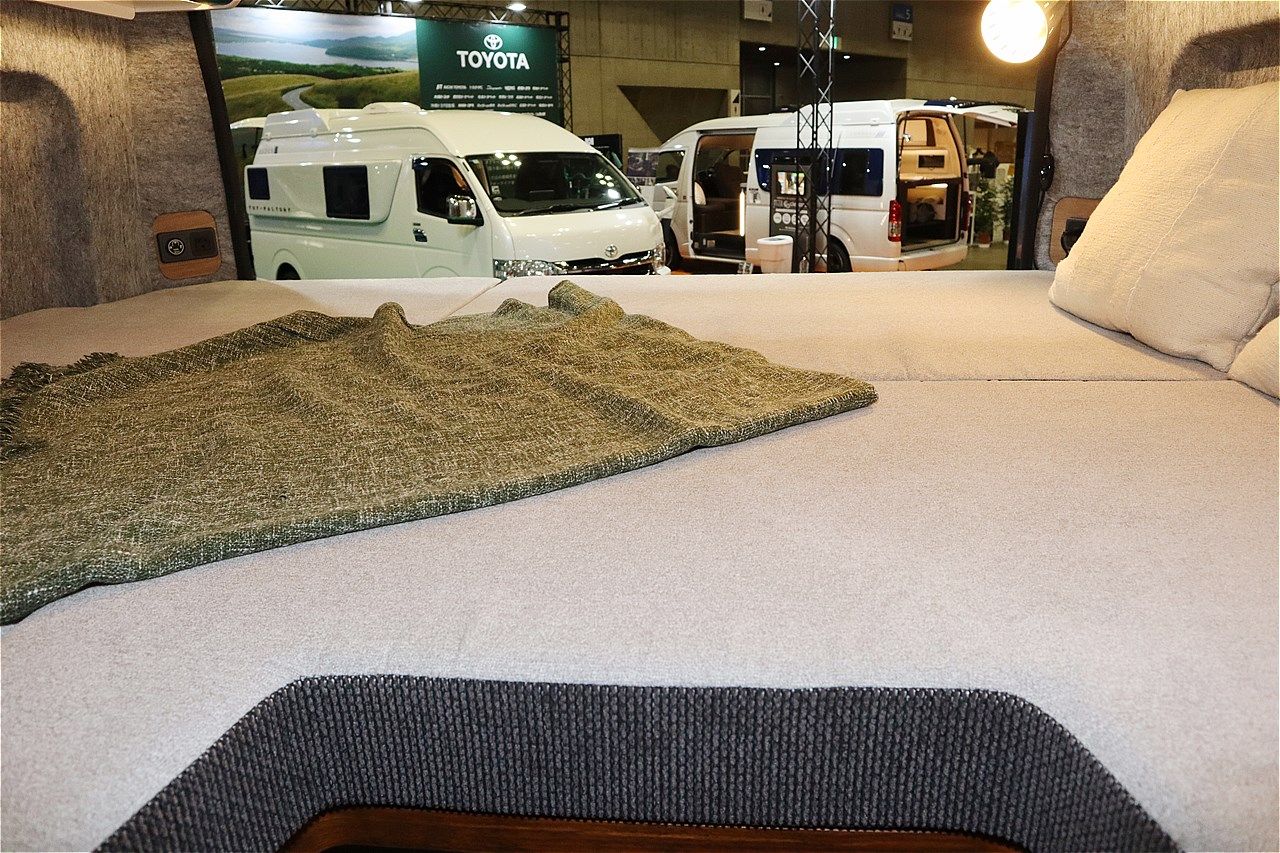 ジャパンキャンピングカーショー2026でトイファクトリーが発表した新型「ダヴィンチ6.0」（写真：筆者撮影）