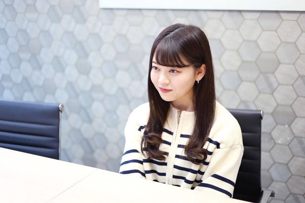 お話を伺っていると、小杉さんはとても芯のある女性だということが伝ってくる（写真：筆者撮影）