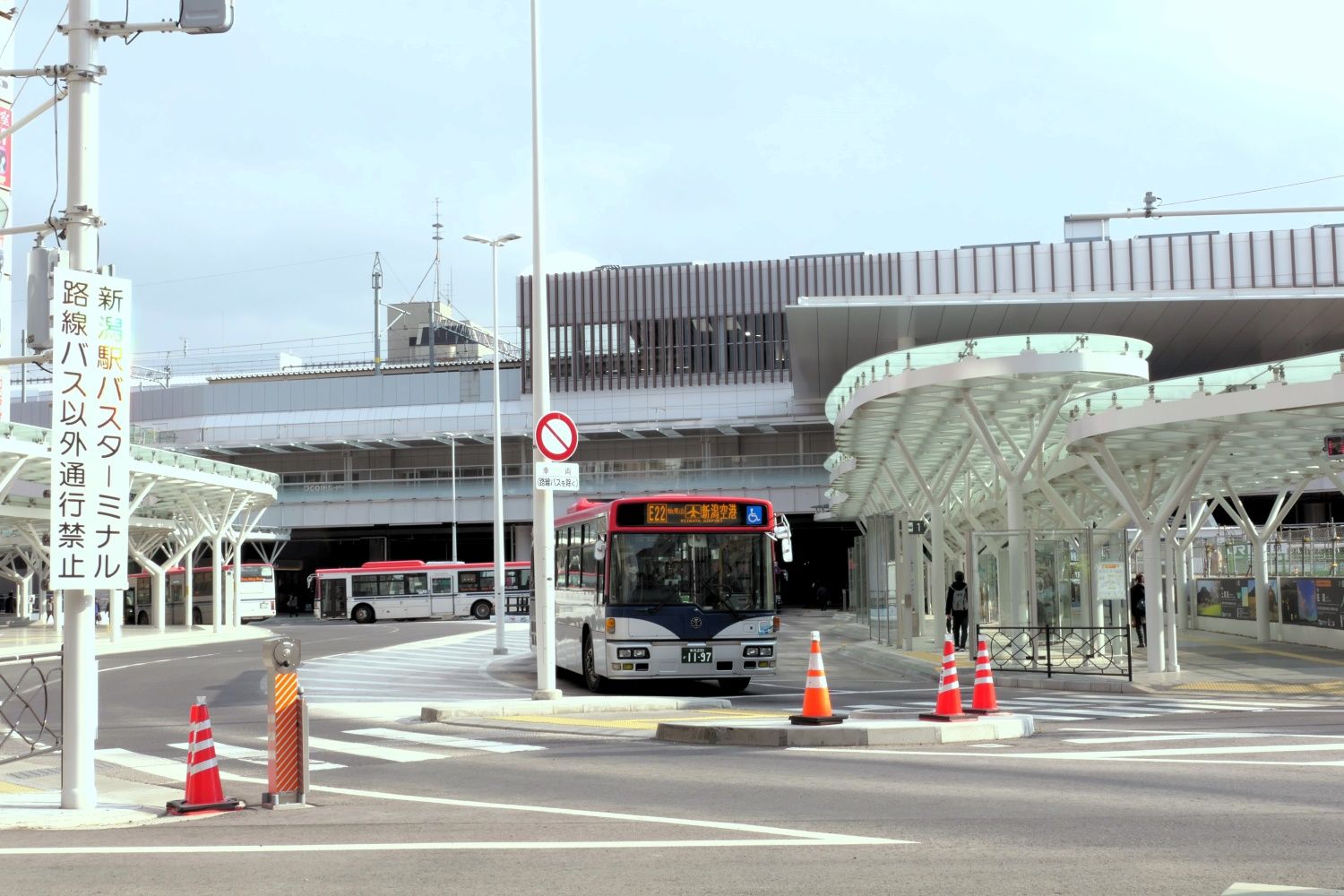 新潟駅万代口