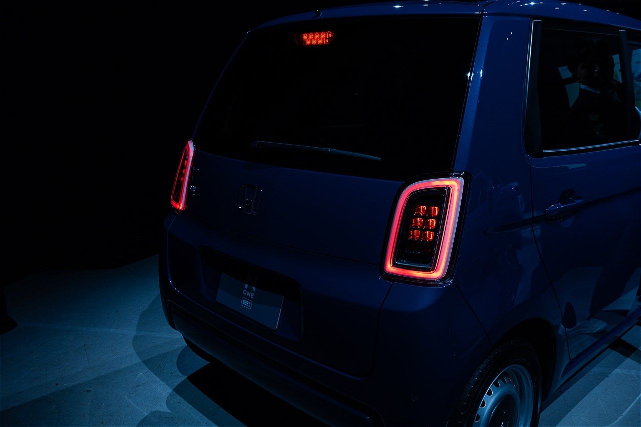 ホンダの新型軽自動車EV「N-ONE e:」（写真：三木 宏章）