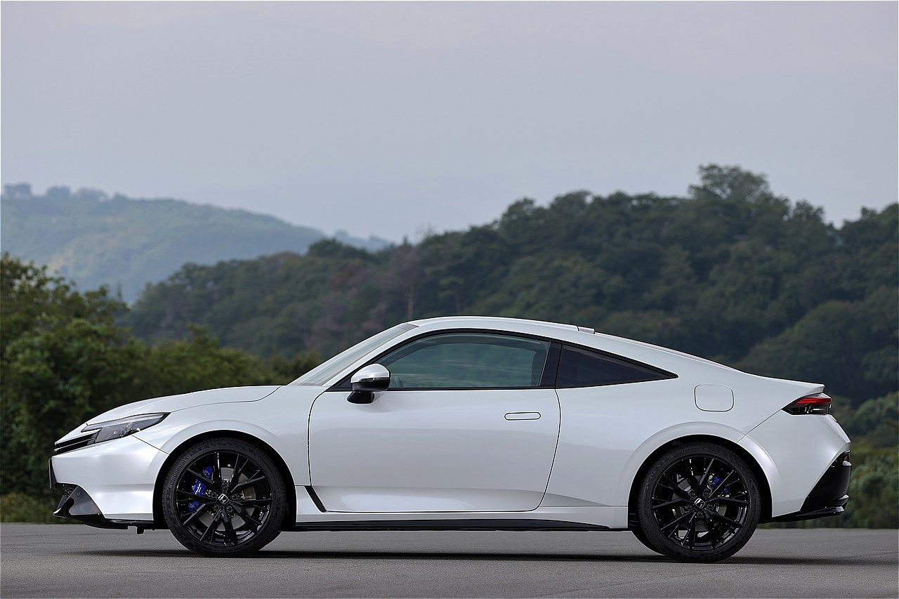 ホンダの新型「プレリュード」（写真：本田技研工業）