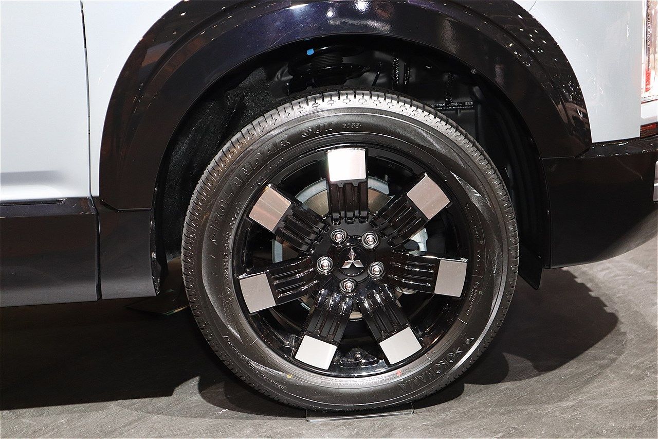 ジャパンモビリティショー2025に展示されていた三菱「デリカD:5」（筆者撮影）