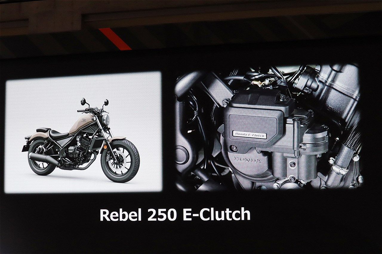 ホンダ「レブル250 E-クラッチ」（筆者撮影）