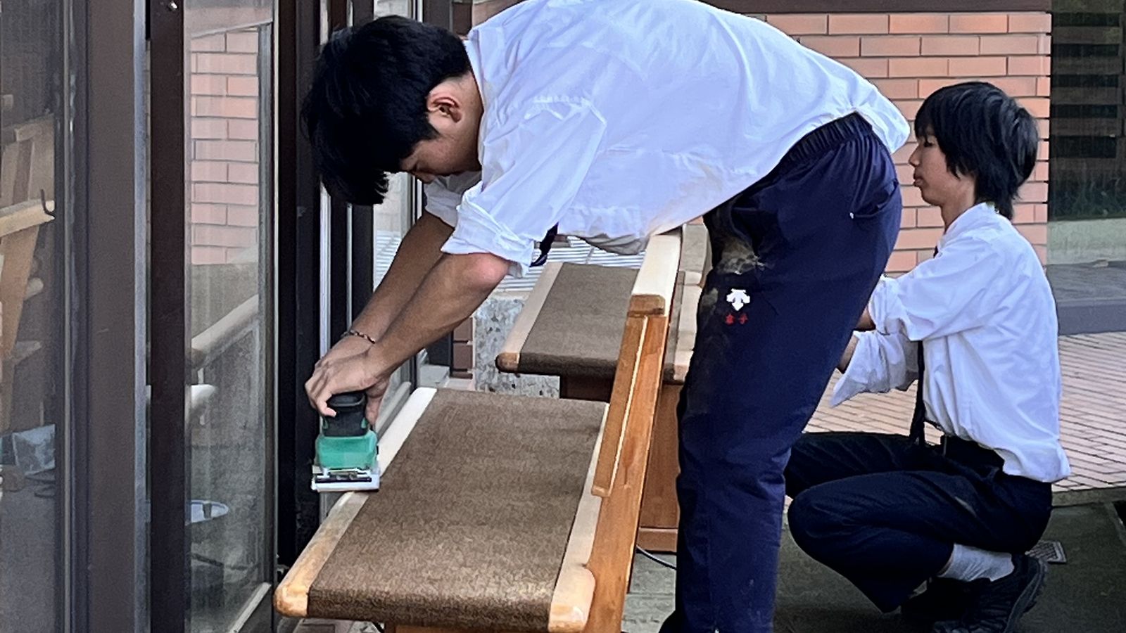 椅子の修繕