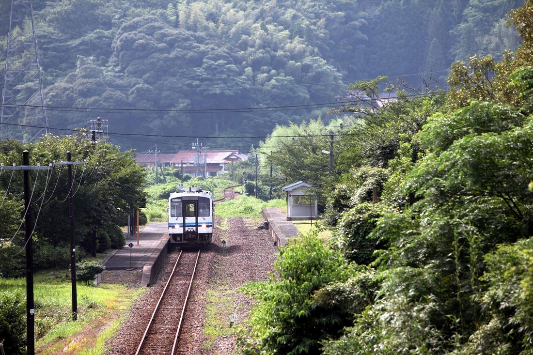 2018年に廃止された三江線。三次―江津間約108kmを結ぶ長距離ローカル線だった（撮影：南正時）