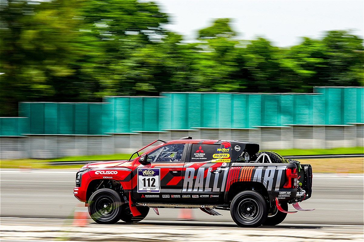 アジアンクロスカントリーラリー2025に挑むチーム三菱ラリーアートの体制（写真：三菱自動車）