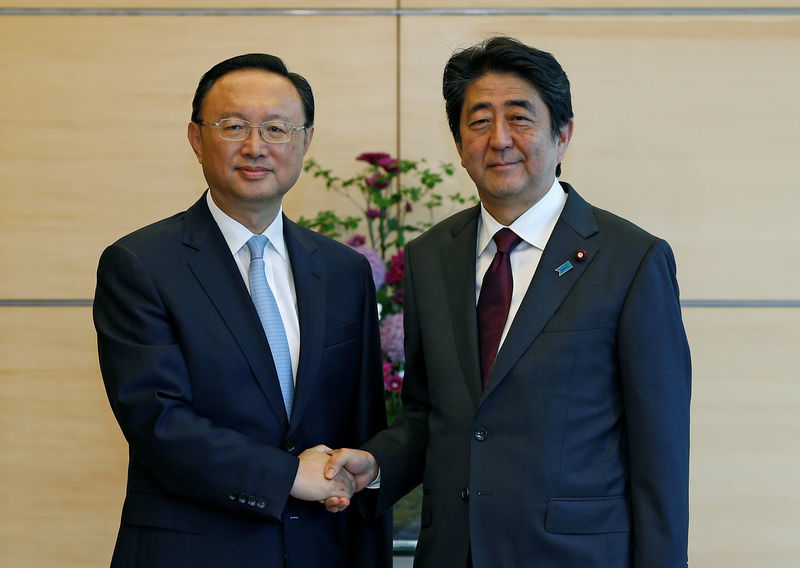 Japan Pm Says He Wants To Work With China To Resolve North Korea Crisis 