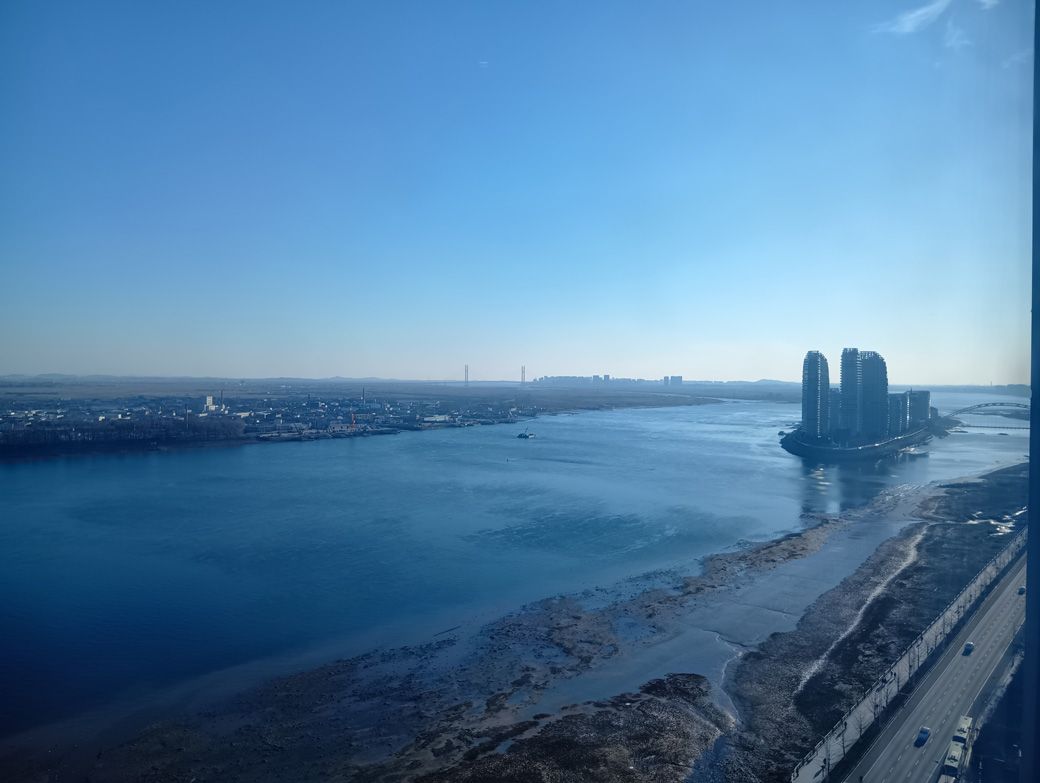 北朝鮮の街並み（筆者撮影）