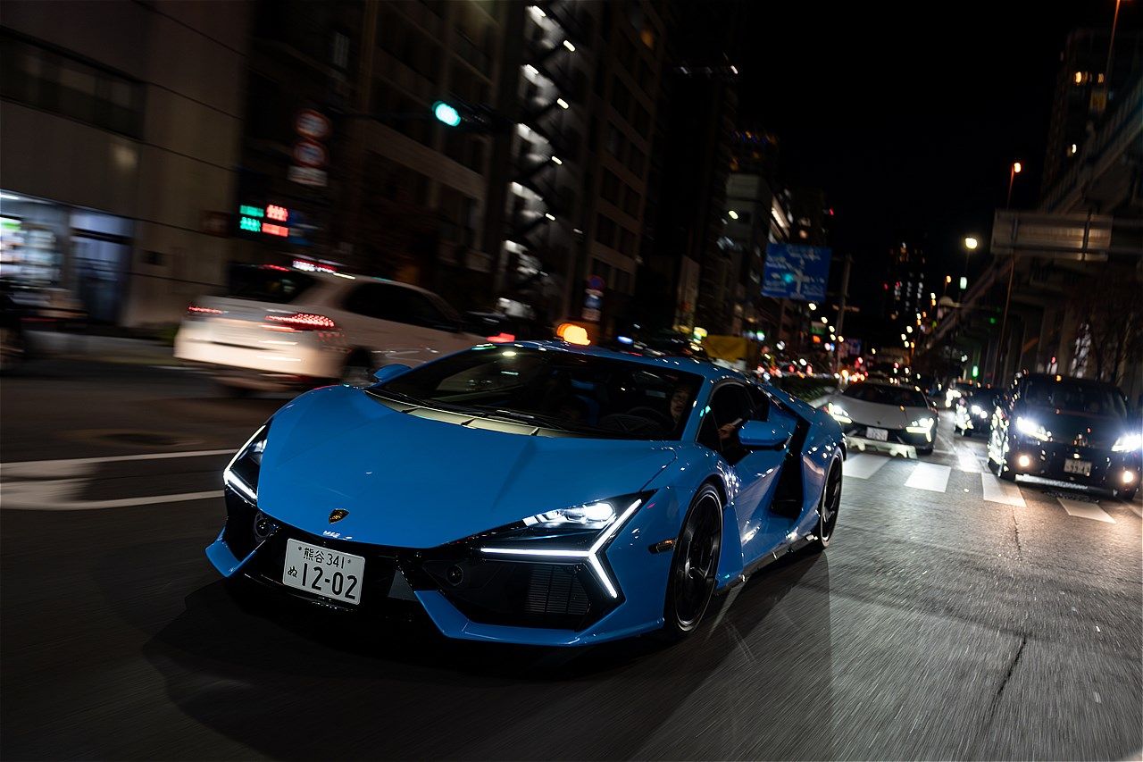 11月29日に東京・国立競技場で開催された「ランボルギーニ・デイ・ジャパン」の様子（写真：Lamborghini）