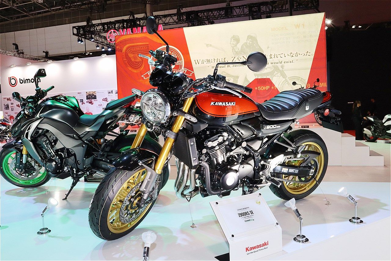 カワサキの新型「Z900RS SE」(筆者撮影）
