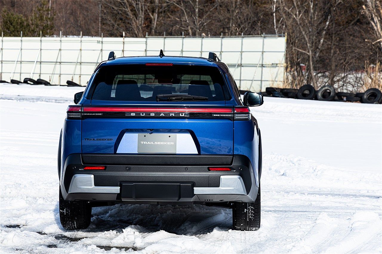 2026年4月上旬に正式発表予定、スバル新型BEV「トレイルシーカー」のプロトタイプ（写真：三木 宏章）