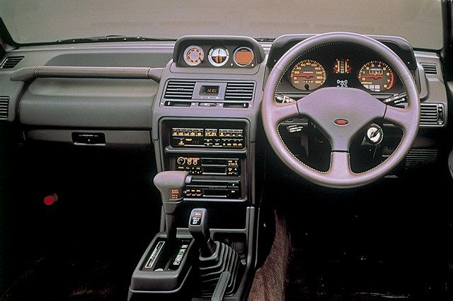 1991年発売、三菱自動車の2代目「パジェロ」（写真：三菱自動車）