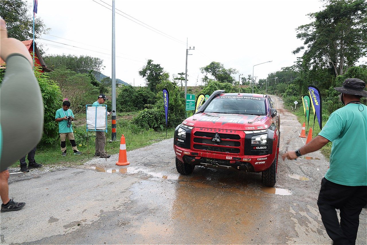 アジアンクロスカントリーラリー2025とチーム三菱ラリーアートの様子（写真：三木 宏章）