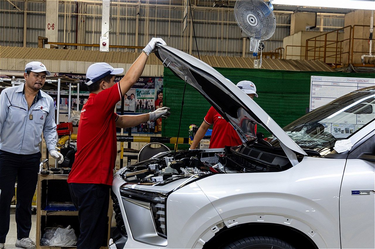 エクスフォースHEVなどの生産を行う、三菱のレムチャバン工場（筆者撮影）
