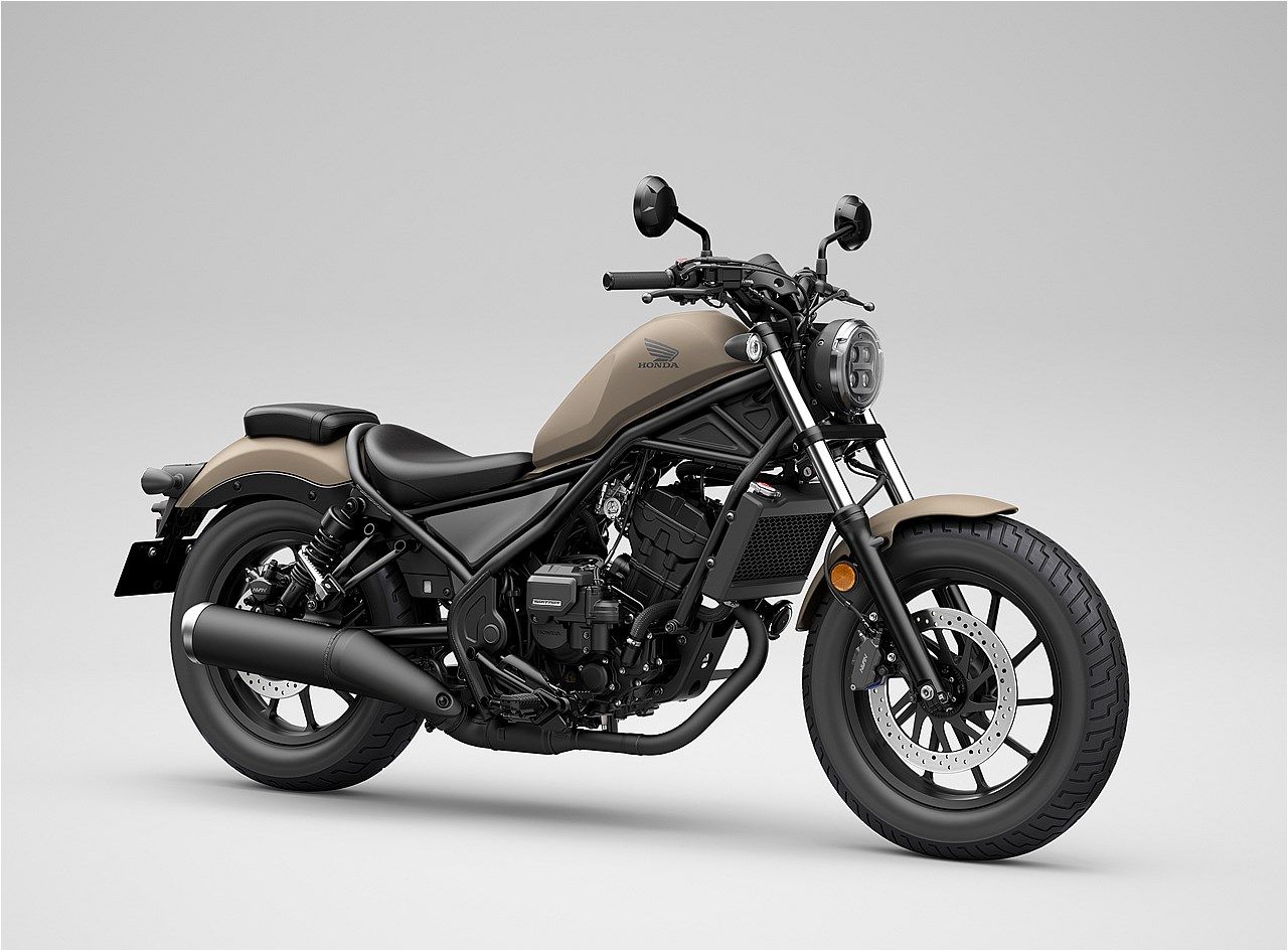 ホンダ「レブル250 E-クラッチ」（写真：本田技研工業）