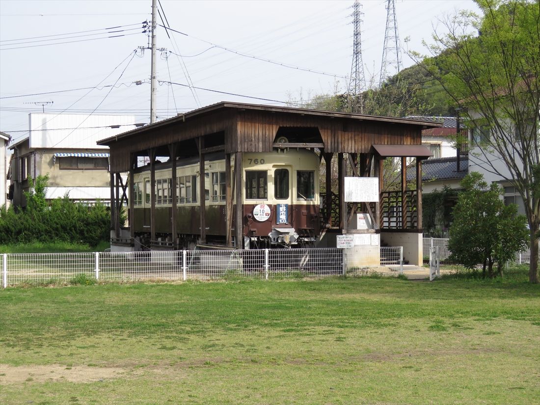 760号は専用の屋根付きスペースで保存されており状態は良好だった（筆者撮影）