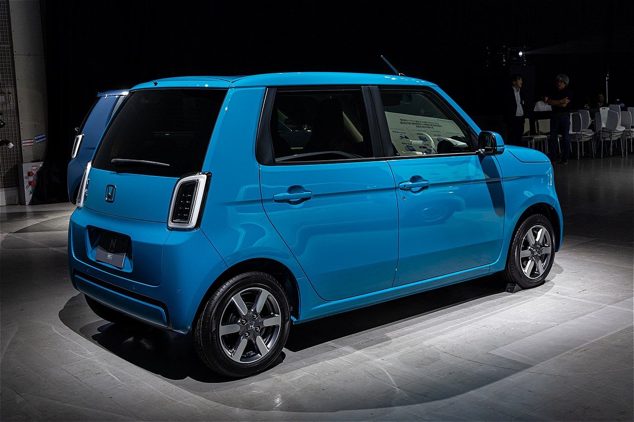 ホンダの新型軽自動車EV「N-ONE e:」（写真：三木 宏章）