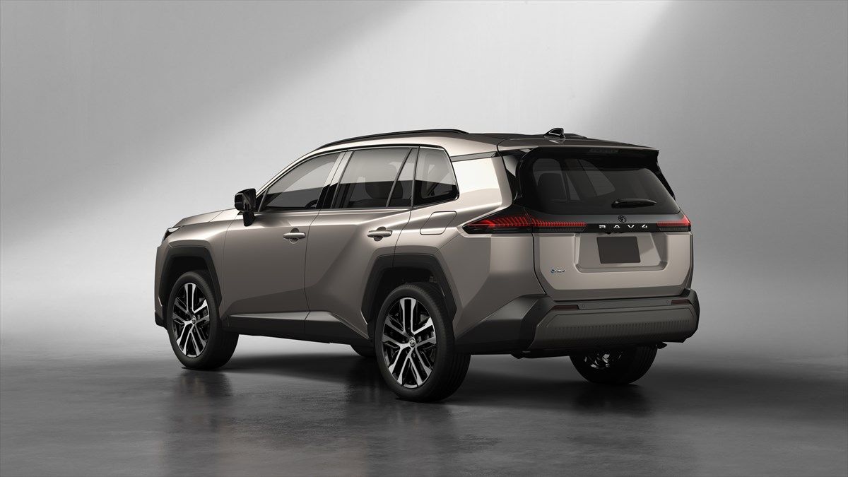 トヨタ RAV4（写真：トヨタ自動車）