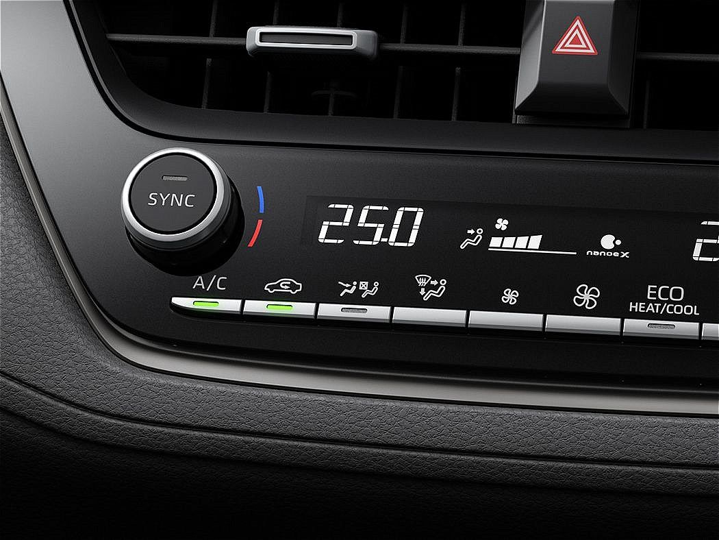 トヨタ「カローラ クロスGR SPORT」（写真：トヨタ自動車）