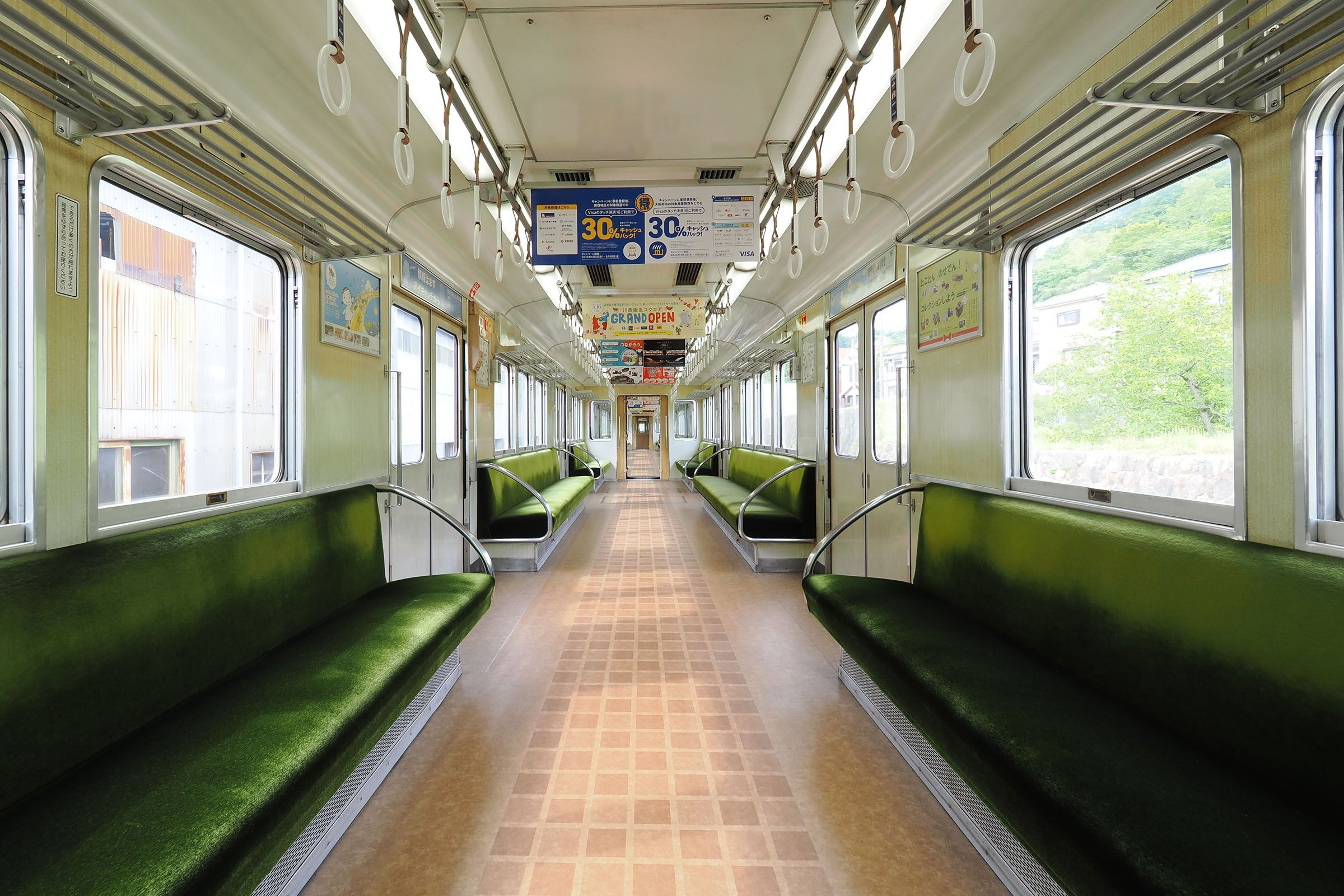 能勢電鉄　1700系　車内