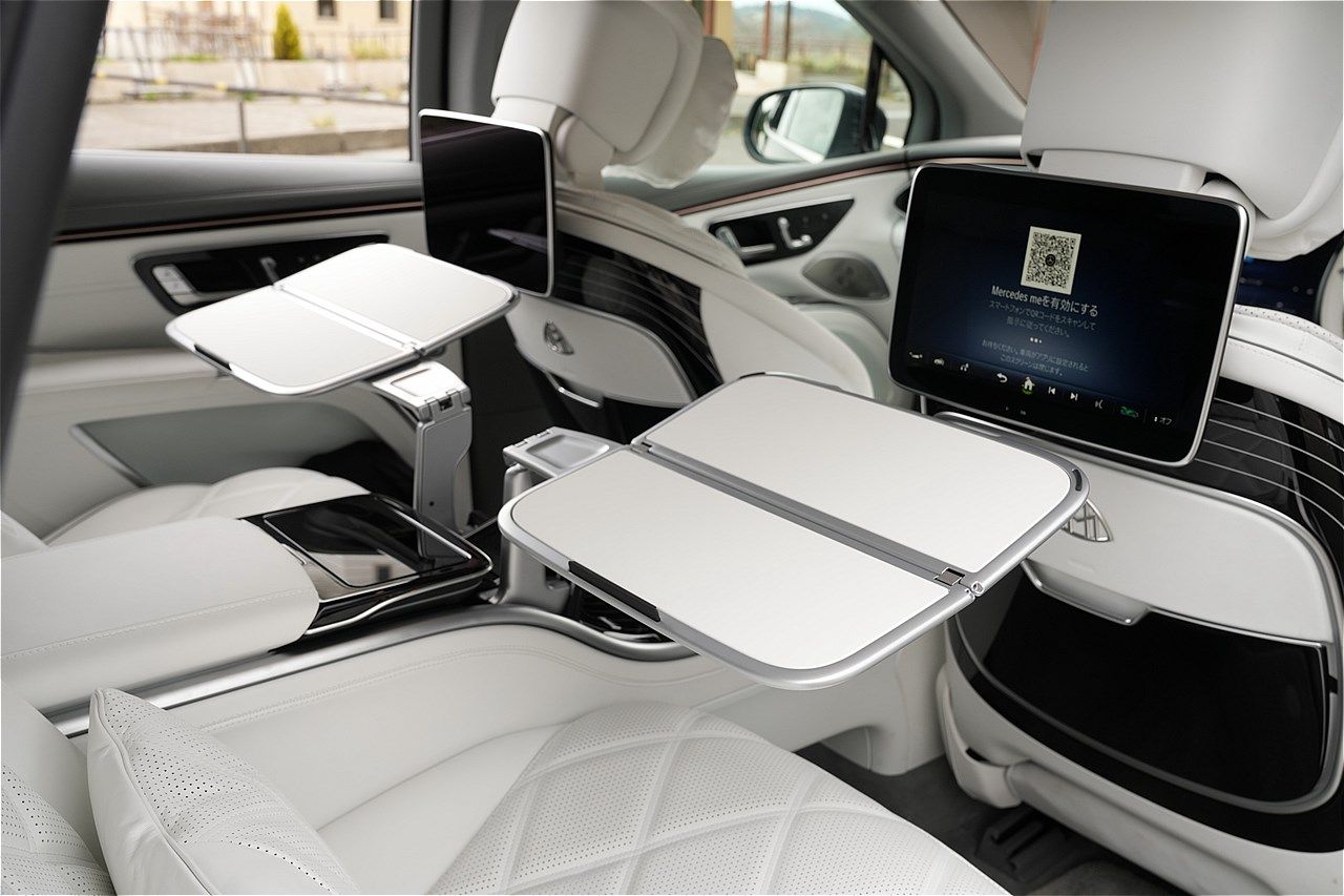 メルセデス・マイバッハ「EQS680 SUV」（写真：メルセデス・ベンツ日本）