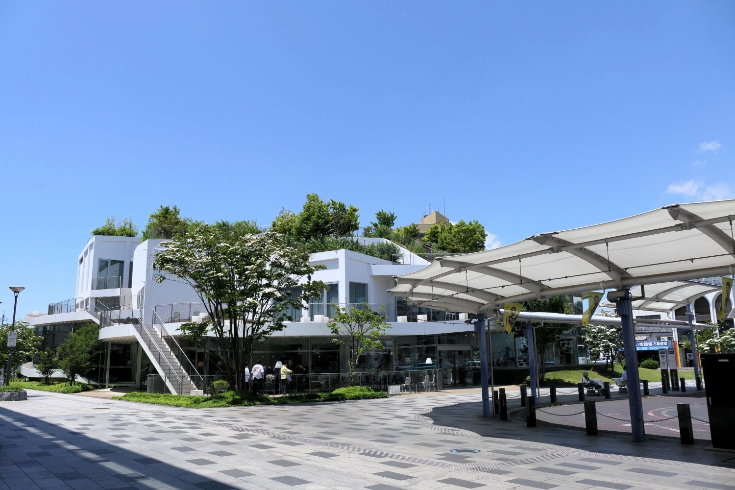 太田市美術館・図書館