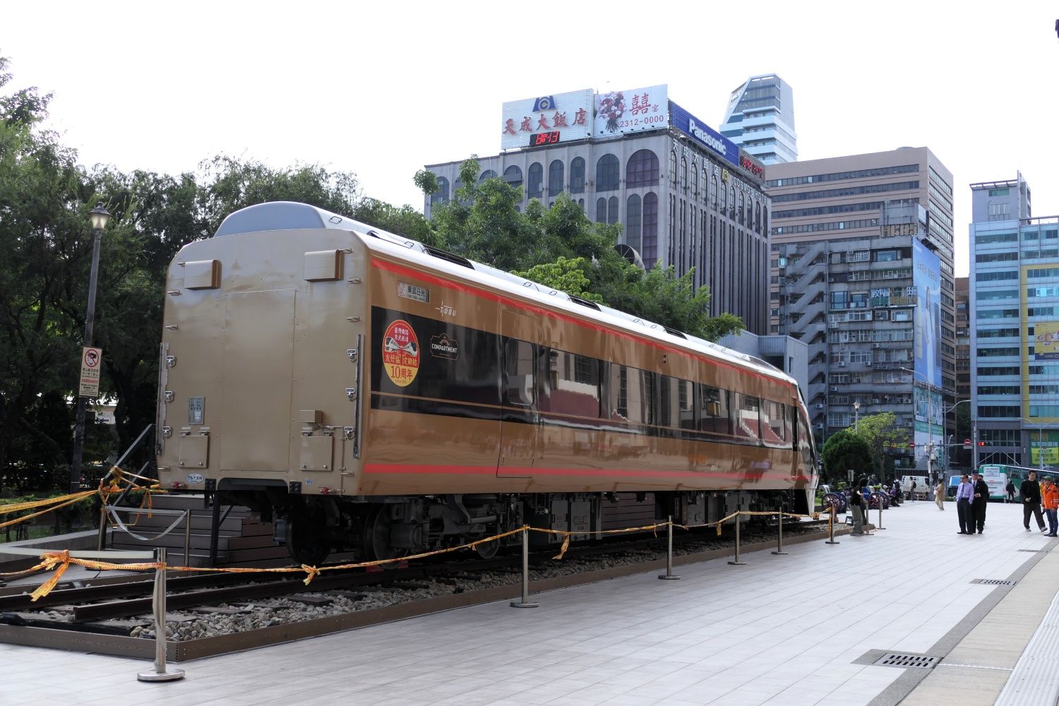 一夜明けた台北駅前（記者撮影）