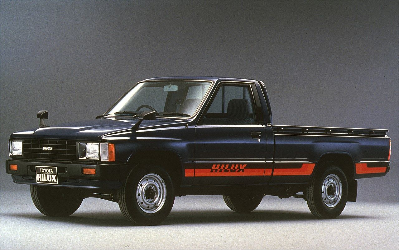 19883年発売の4代目トヨタ「ハイラックス」（写真：トヨタ自動車）
