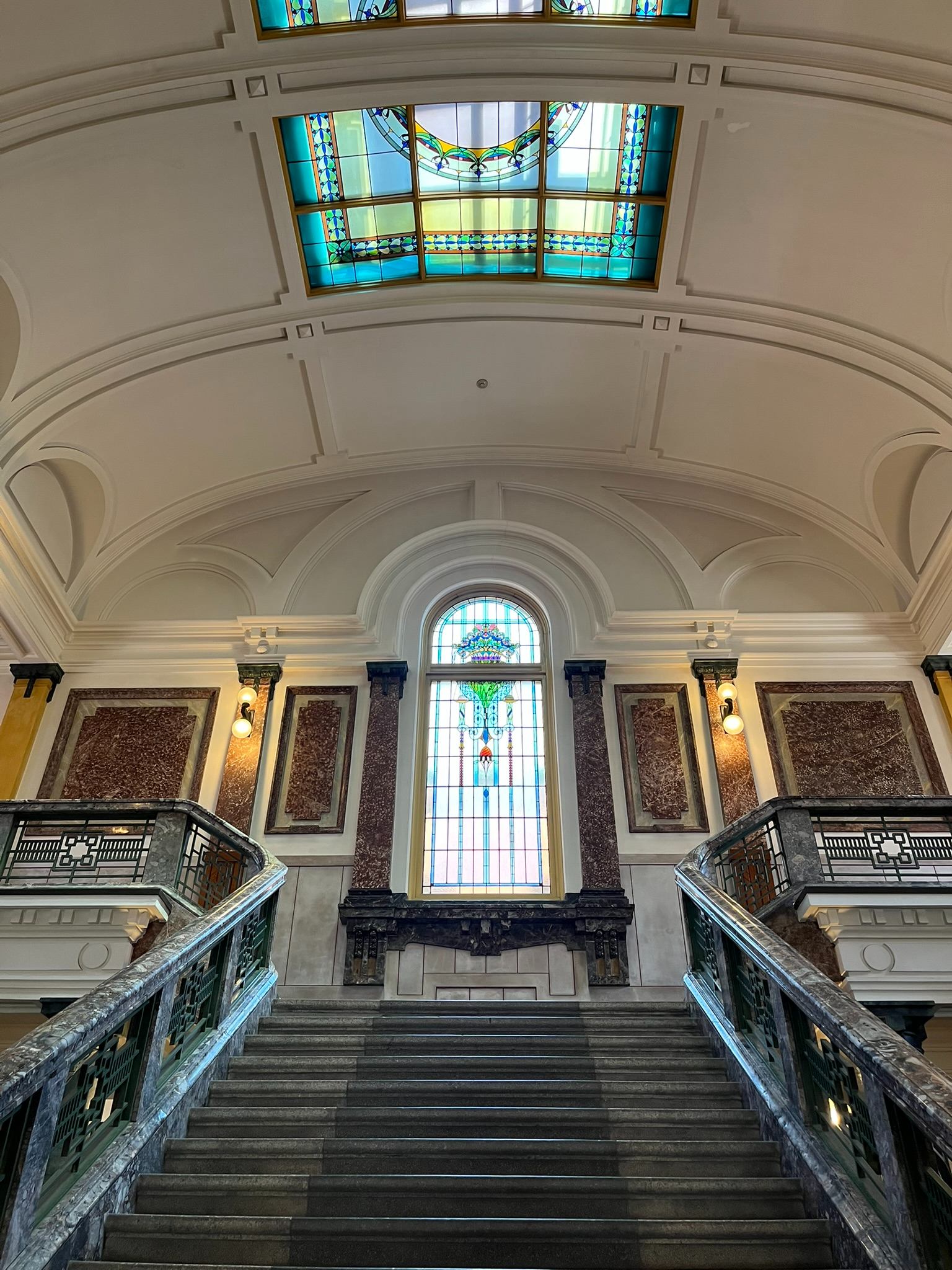 名古屋市市政資料館