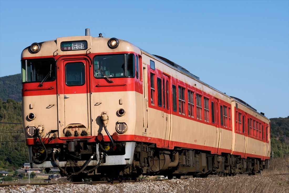 YC1系によって置き換えられたキハ66系気動車（写真：zc32s／PIXTA）