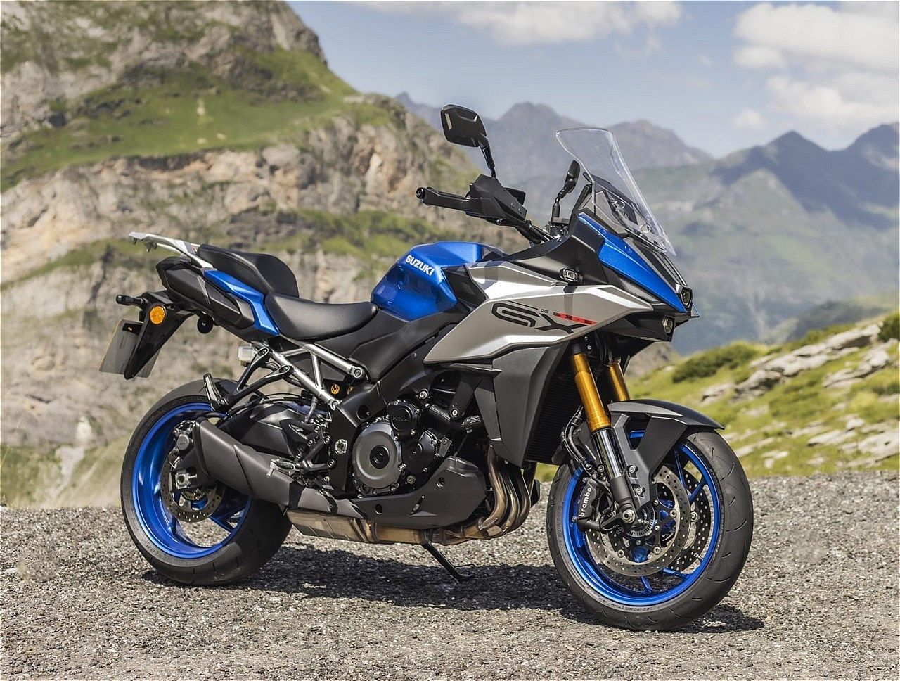 スズキ「GSX-S1000GX」（写真：スズキ）