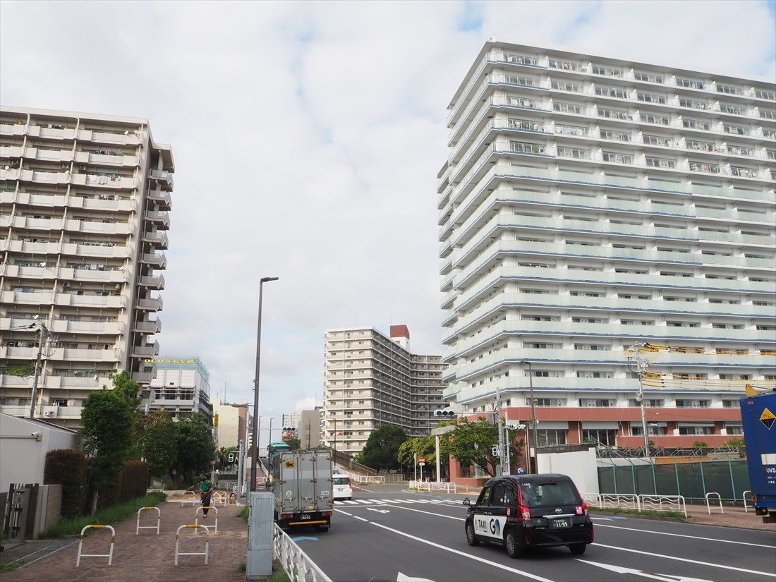 東陽町駅よりやや南の塩浜二丁目付近（記者撮影）